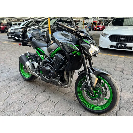 Kawasaki Z 900