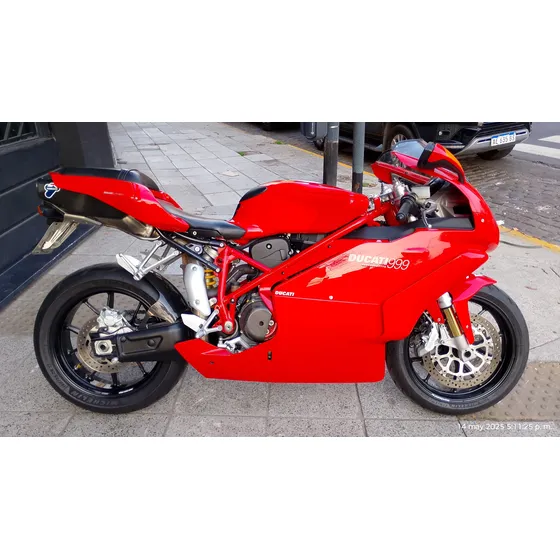 Ducati 999 Testastetretta Superbike Permuto (1000)