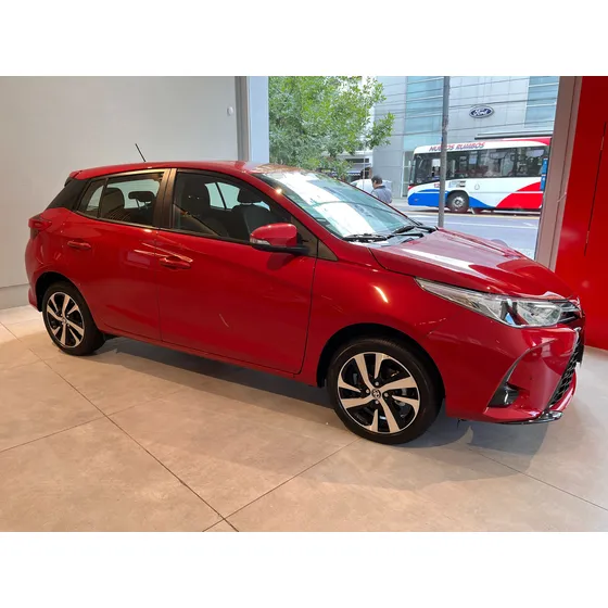 Toyota Yaris 1.5 107cv Xls Cvt
