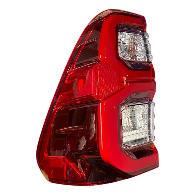Stop Izquierdo Toyota Hilux 2020 A 2024 Depo