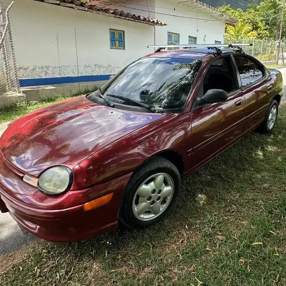 Chrysler Neon 2004 2.0