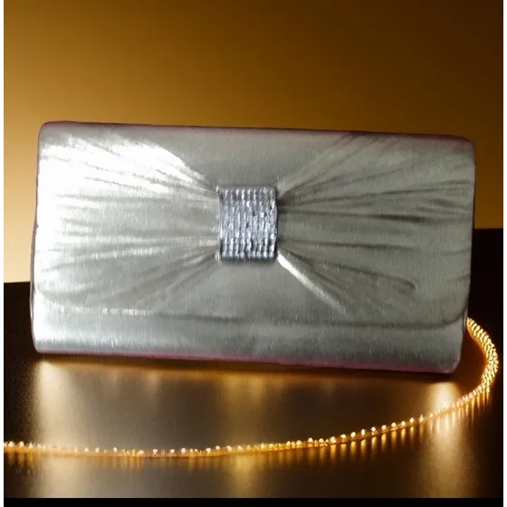 Cartera Tipo Sobre, Con Cadena De Lujo Como Nueva
