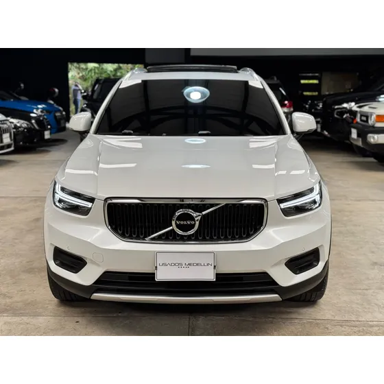 Volvo Xc40 2.0 T4 Momentum