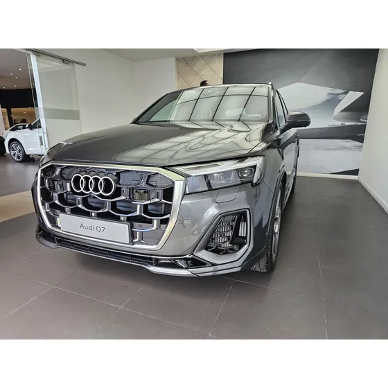 Audi Q7 S-line