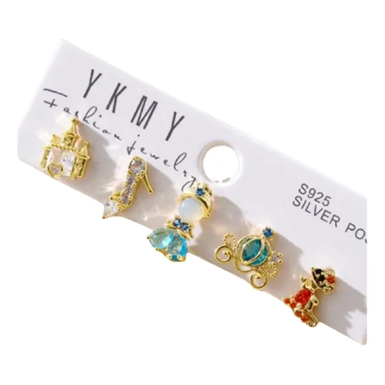 Set Aretes De Oro Para Mujer Broquel Princesas Niña