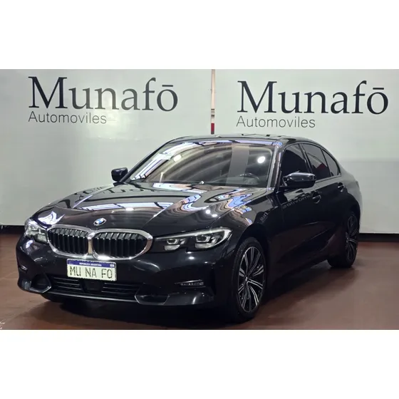 Bmw Serie 3 3.0 330i Sedan Sport Line 252cv