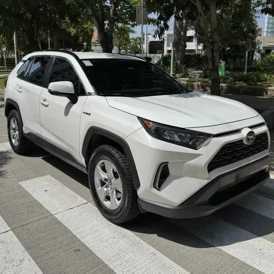 Toyota Rav4 2021 2.5 Le Hev 4x4 Cvt