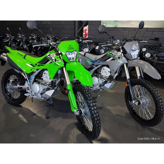 Kawasaki Klx 300  (no Yamaha Xtz 250 Honda Tornado Xr 250)