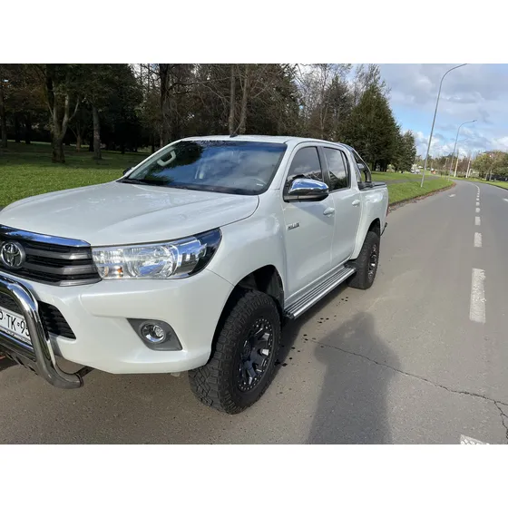 Toyota Hilux 2.7 Sr Bencinera