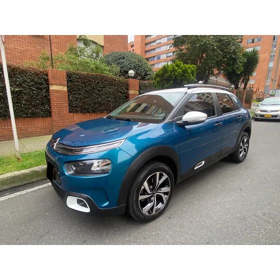 Citroën C4 Cactus 1.6 Shine Turbo Aut