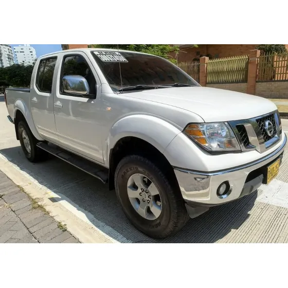 Nissan Navara 2.5 High Lujo