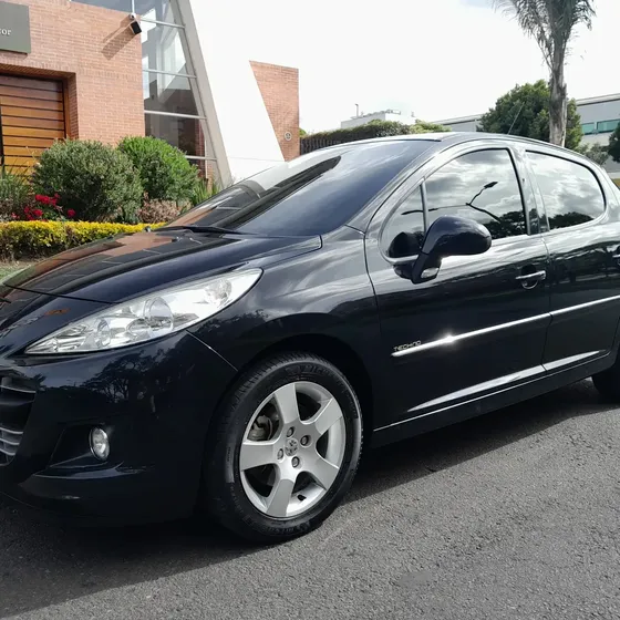 Peugeot 207 2013 1.6 Allure