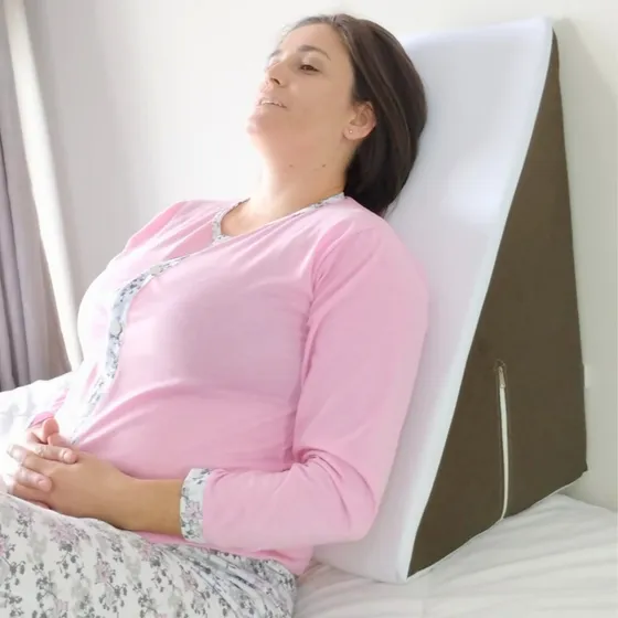 Travesseiro Pós Cirúrgico Abdominoplastia C/ Capa - Ideal