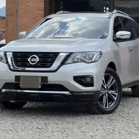 Nissan Pathfinder 2018 3.5 R52 Exclusive