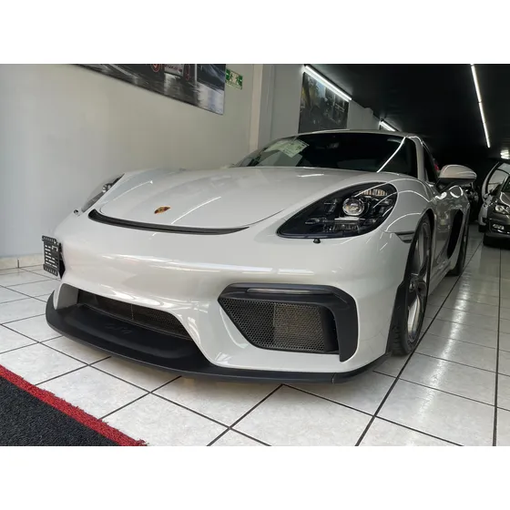 Porsche Cayman 718 Gt4
