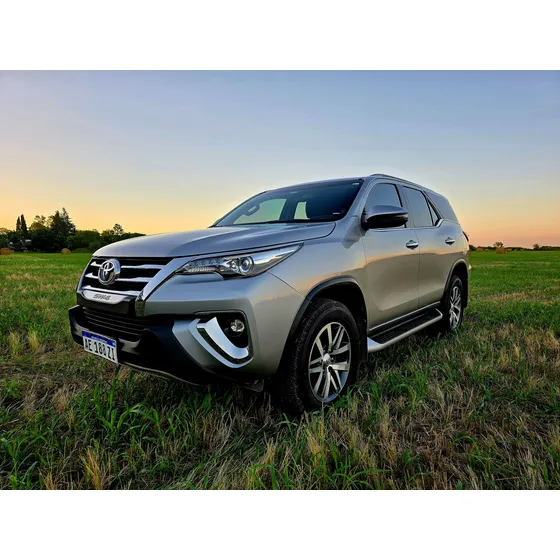 Toyota Sw4 2.8 Srx 204cv 4x4 7as At