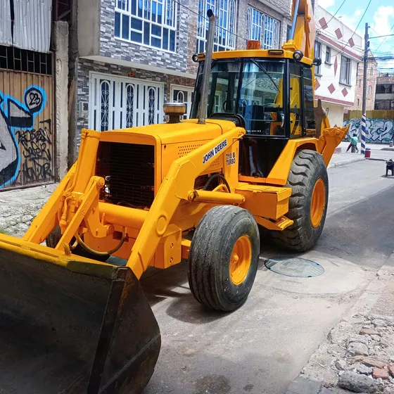 Retro Excavadora John Deere 710b