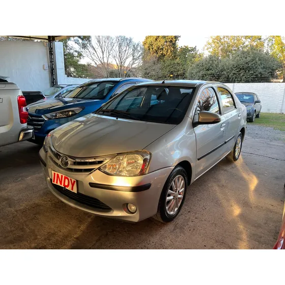 Toyota Etios 1.5 Sedan Xls