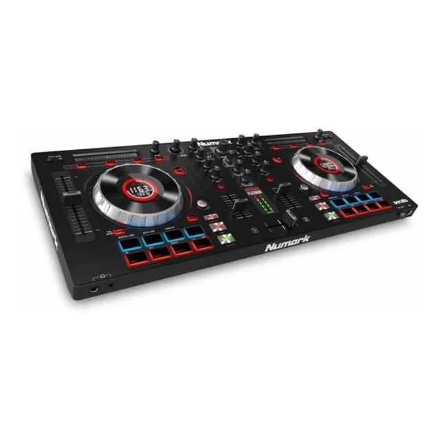 Controlador DJ Numark Mixtrack Platinum negro de 4 canales