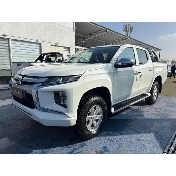 Mitsubishi L200 Katana 4x4