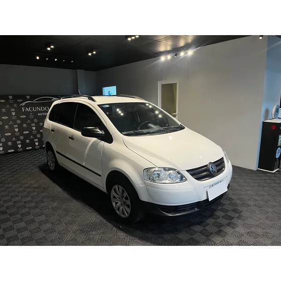 Volkswagen Suran 1.6 Comfortline 101cv 11a