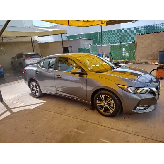 Nissan Sentra 2.0 Advance Cvt