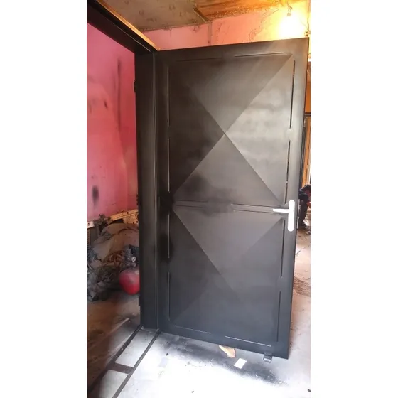 Puertas Sencillas  Puntas Diamante Con Marco Y Cerradura