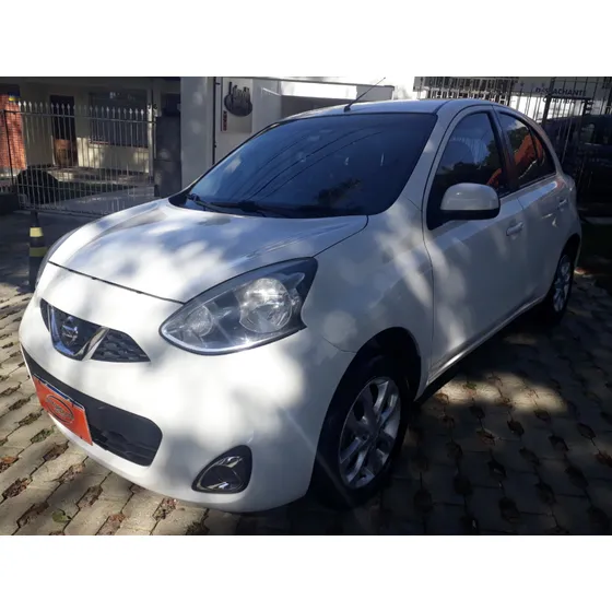 Nissan March 1.6 Sv 16v Flexstart 4p Xtronic