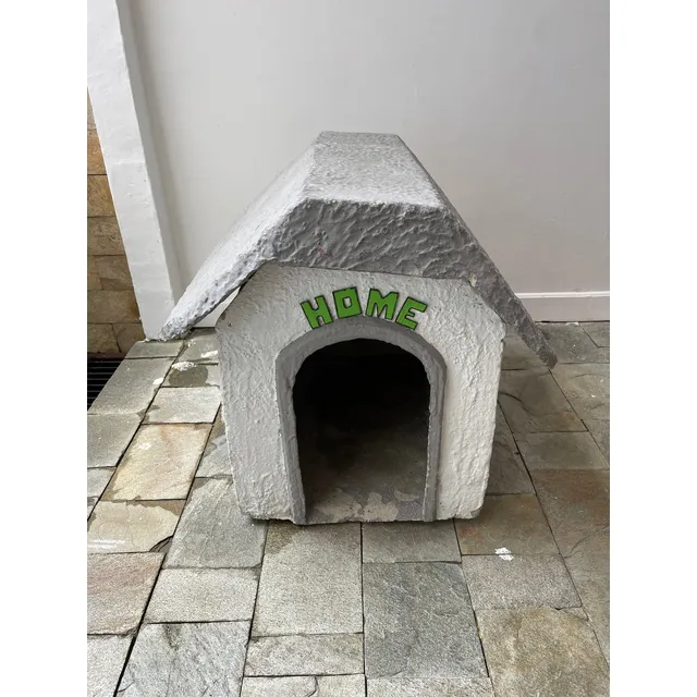Casa Para Mascotas De Cemento