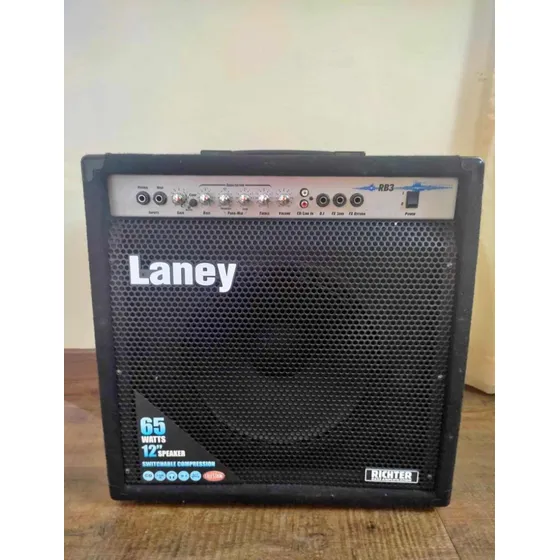 Amplificador Para Bajo Marca Laney 65 W
