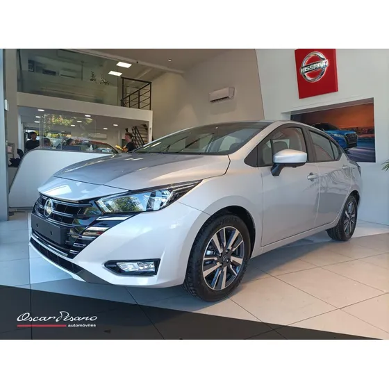 Nissan Versa Advance Automatico