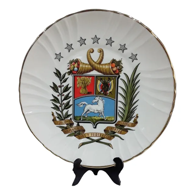 Plato De Porcelana Española Con El Escudo Nacional