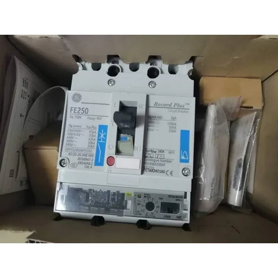 Breaker Trifasico G.e 3 X 160 Amps 220-380-440v Feh36aa160jj