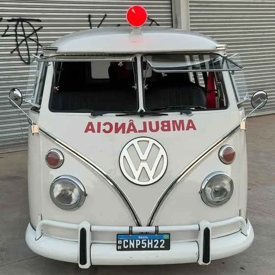 Rara Kombi Ambulância 1975