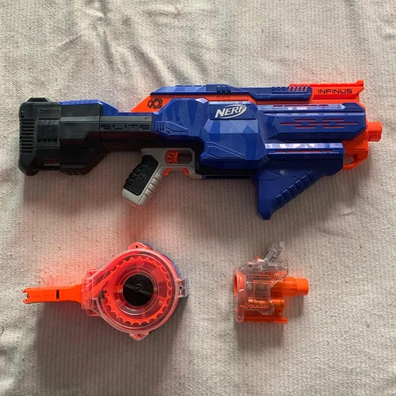 Nerf Infinus (motorizada) Usada - Oportunidade !!