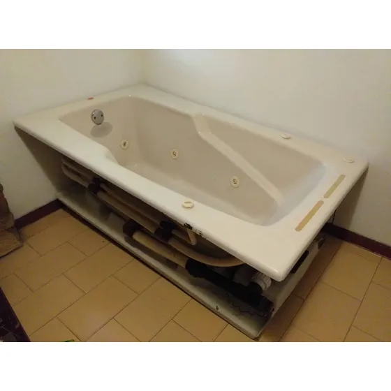 Jacuzzi Marca Venceramicas