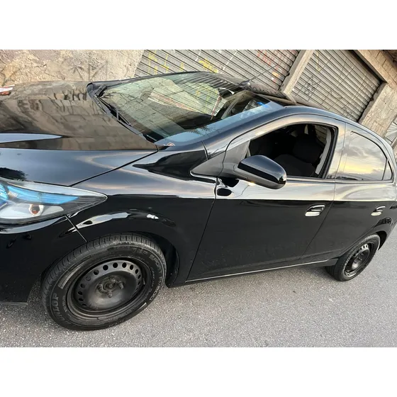 Chevrolet Onix 1.4 Lt 5p