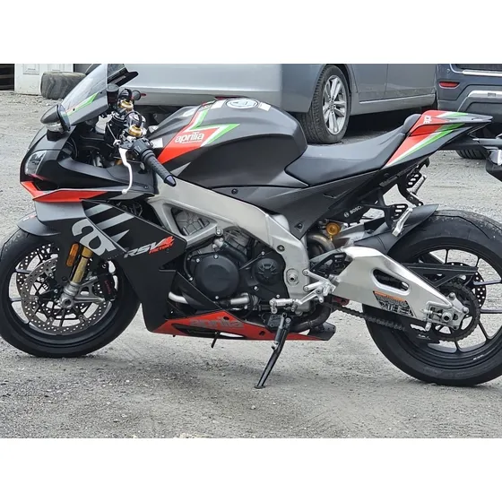 Para Los Amante De La Velocida En La Real Comodidad 1100cc