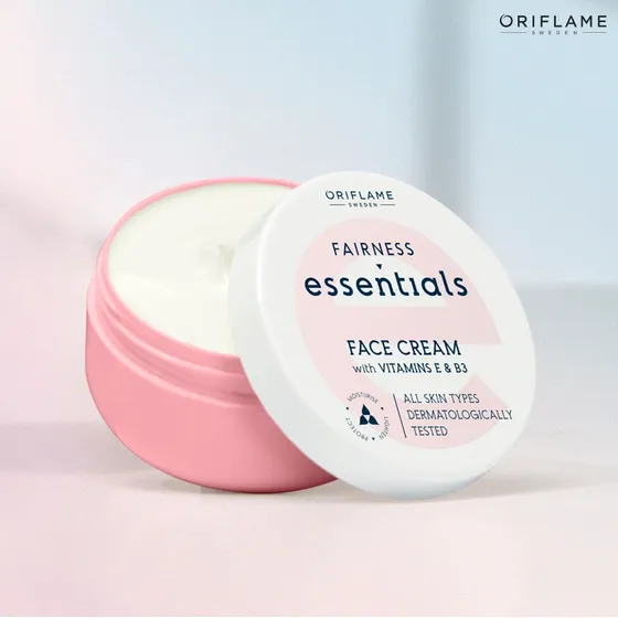 Crema Facial Aclaradora Con Vitamina E & B3 Oriflame