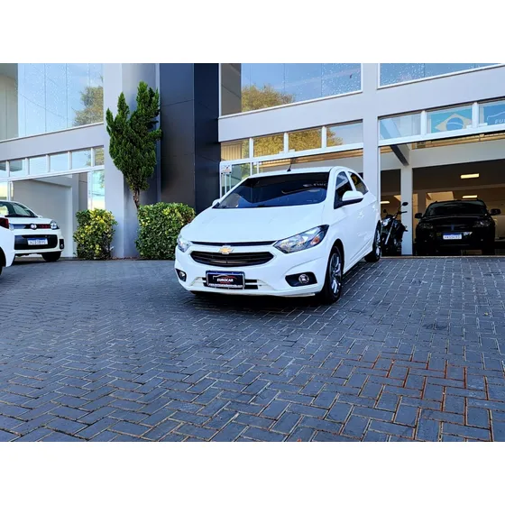 Chevrolet Onix Hatch Joy 1.0 8v Flex 5p Mec.
