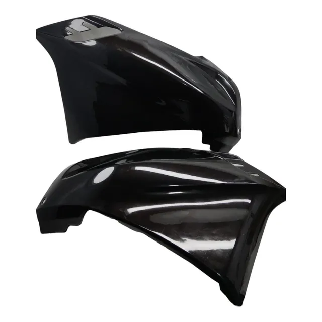 Aletas Tapas Laterales  Xtz-150 Negra Con Calcomania