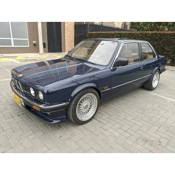 Bmw E30 Coupé