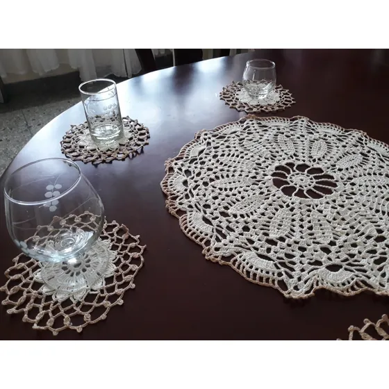 Centro De Mesa Y Portavasos Tejido Crochet. Set De 7 Piezas!