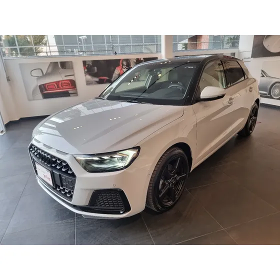 Audi A1 5p 35 Black Ego L4/2.0/t Aut