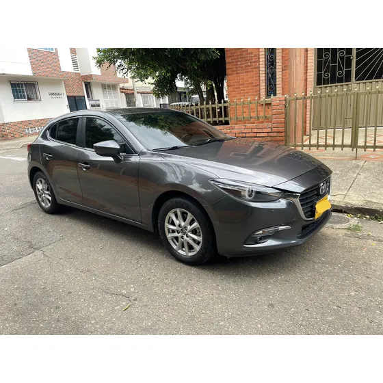 Mazda 3 2.0 Touring At