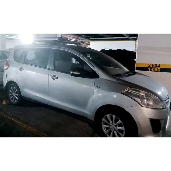 Suzuki Ertiga Automática