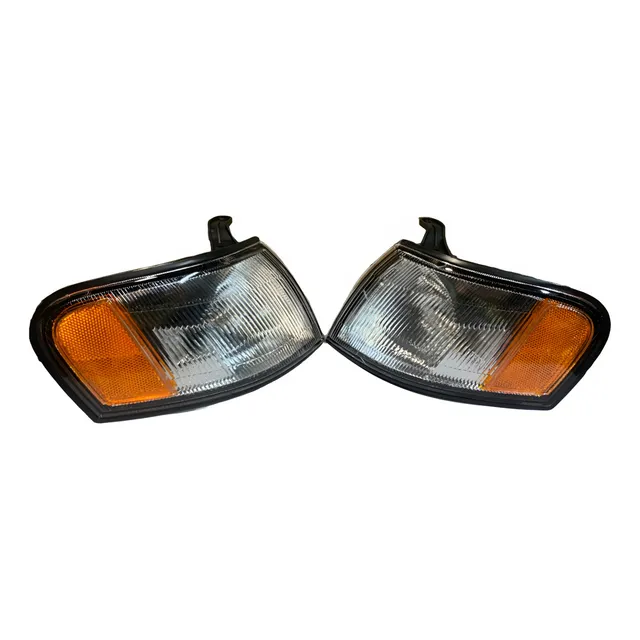 Faros Nissan Sentra 1995-1999 El Par