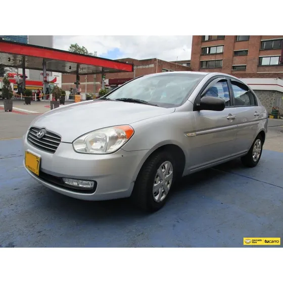Hyundai Accent Gls Vision 1400cc Mt Aa