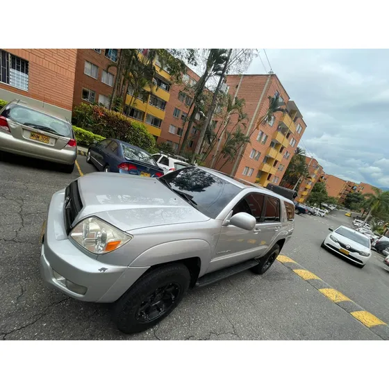 Toyota 4runner 4.0 Limited