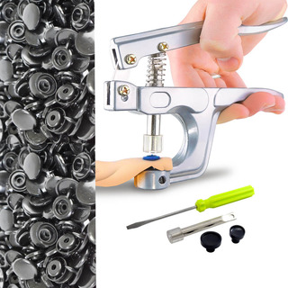 Alicate De Pregar Aplicar Botão Tic Tac 50 Botões Preto 15mm Alicate De Pregar Aplicar Botão Tic Tac 50 Botões Preto 15mm